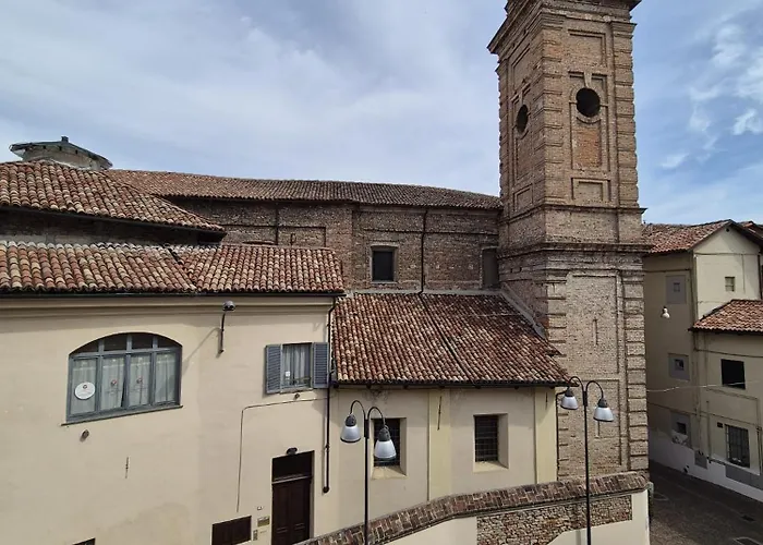 Luxury In The Center Of Alba!! Appartement Alba (Piedmont)