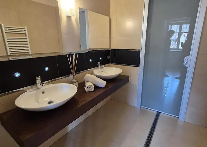 Luxury In The Center Of Alba!!