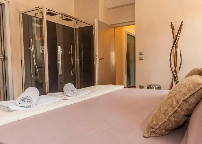 Luxury In The Center Of Alba!! Apartamento Alba (Piedmont)